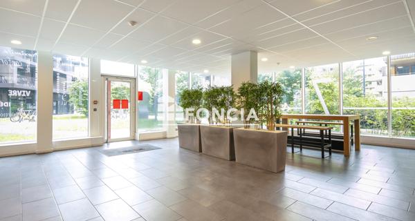 À vendre Studio 37.27 m² - Grenoble 38000