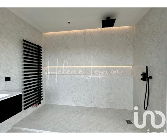 Maison à vendre 8 pièces 234 m² Saint-Leu-la-Forêt