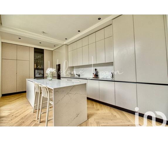 Maison à vendre 8 pièces 234 m² Saint-Leu-la-Forêt