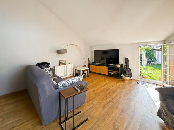 Maison Jouy Le Moutier 6 pièce(s) 104.50 m2