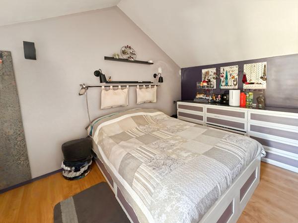 Maison Jouy Le Moutier 6 pièce(s) 104.50 m2