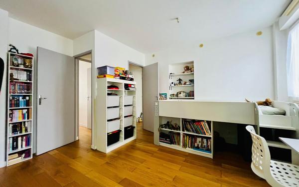 Appartement à vendre    3 pièces • 55 m2 Saint-Maur-des-Fossés