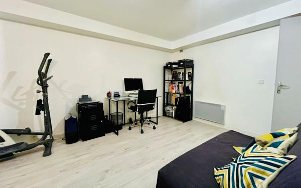 Appartement à vendre    3 pièces • 55 m2 Saint-Maur-des-Fossés