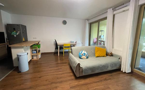 Appartement à vendre    3 pièces • 61 m2 Arcueil