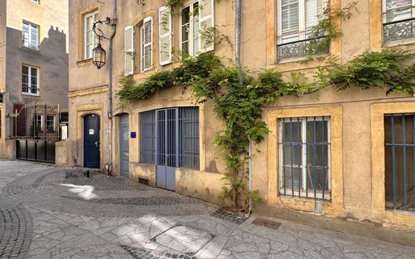 Appartement à vendre    3 pièces • 56 m2 Metz