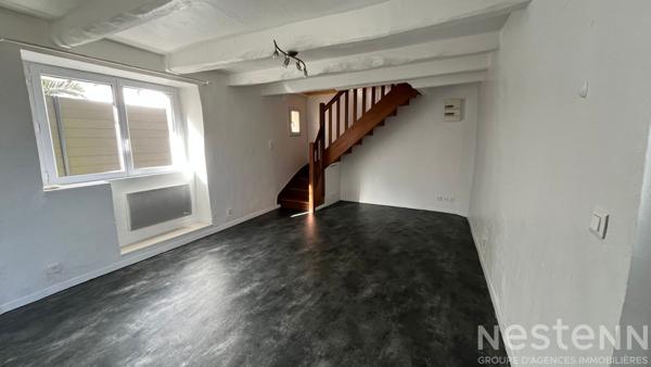 Investissement Idéal : Ensemble Immobilier au Centre-Bourg de Pluvigner avec Maisonnette et Duplex