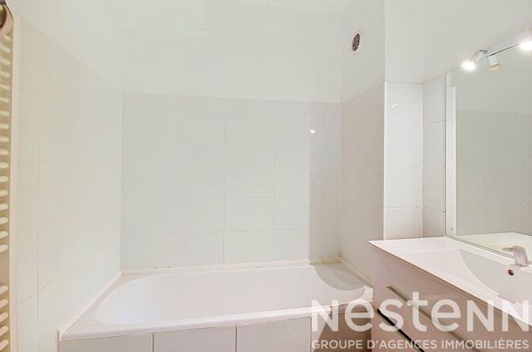 À VENDRE DRAGUIGNAN CENTRE VILLE Appartement T3 loué avec balcon