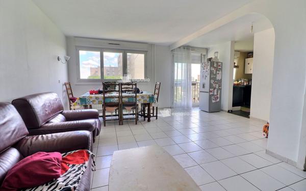 Appartement à vendre    4 pièces • 82 m2 Le Mée-sur-Seine