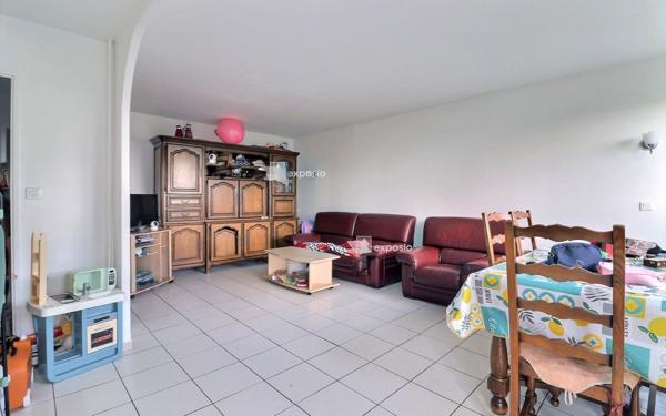 Appartement à vendre    4 pièces • 82 m2 Le Mée-sur-Seine