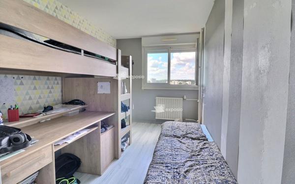 Appartement à vendre    4 pièces • 82 m2 Le Mée-sur-Seine