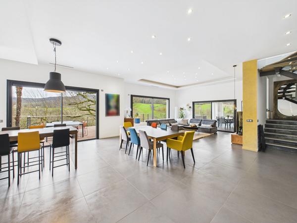 DEMEURE DE PRESTIGE JAILLANS 20MN VALENCE 26000 265 m² SUR PARCELLE 1783 m²