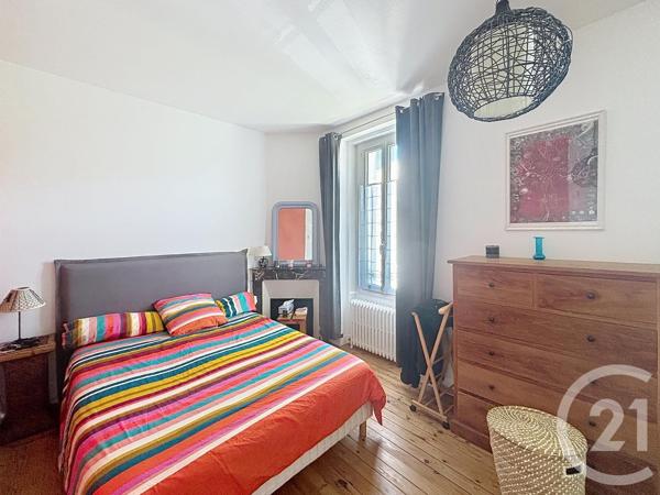 Maison à vendre  5 pièces - 116 m 2   ANGOULEME  - 16