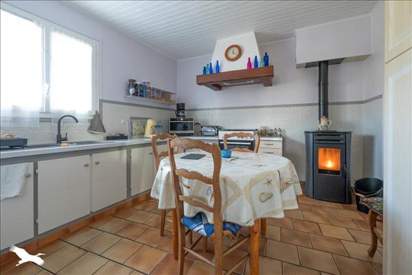 Maison à vendre |  Dolus-d'Oléron |  3 pièces | 94 m²
