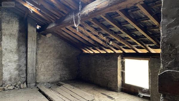 Immeuble à vendre à Nantua dans l'Ain (01130), ref : 01048-237