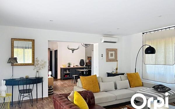 Maison à vendre    3 pièces •  Zonza