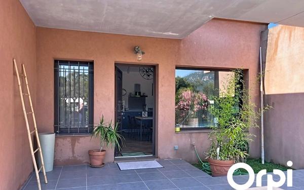 Maison à vendre    3 pièces •  Zonza