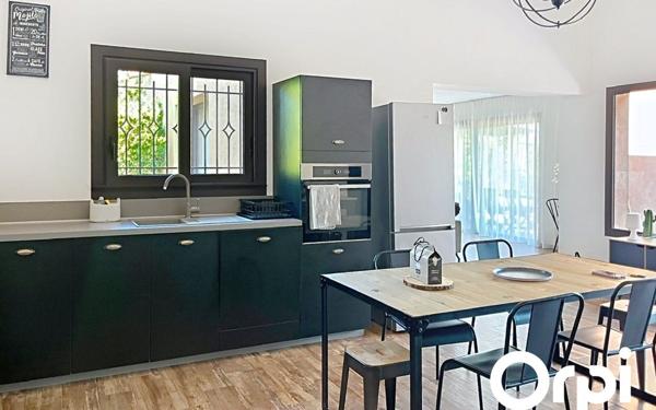 Maison à vendre    3 pièces •  Zonza