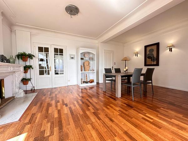 Maison - 11 pièces - 380 m² - PRESTIGE