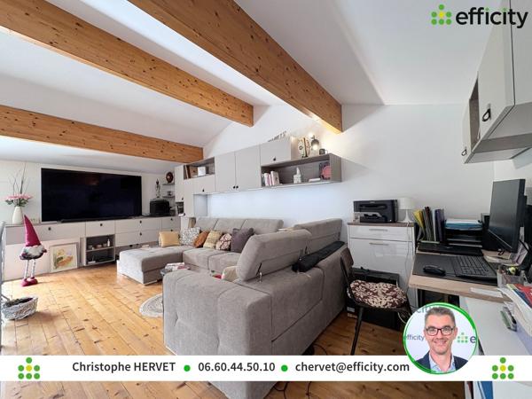 Maison
         6 pièces
        - 230 m² Bien prestige 530 000 € *