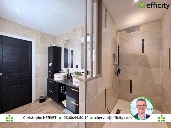 Maison
         6 pièces
        - 230 m² Bien prestige 530 000 € *