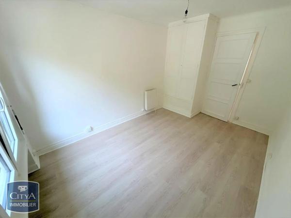 Appartement à louer 3 pièces 49.74m² Laon (02000)