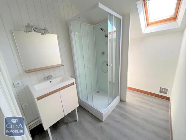 Appartement à louer 3 pièces 49.74m² Laon (02000)
