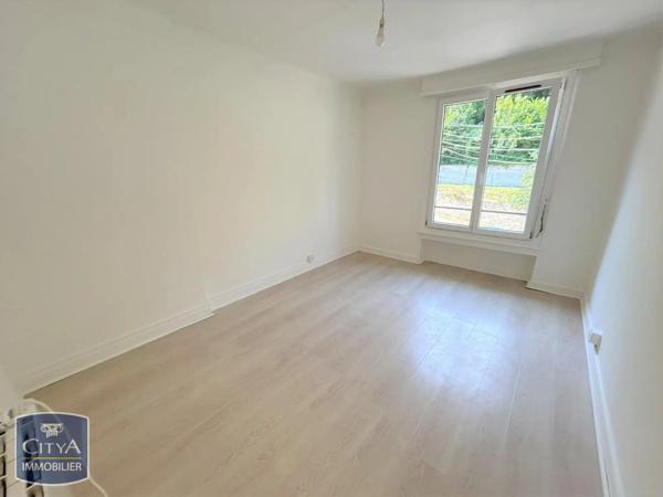 Appartement à louer 3 pièces 49.74m² Laon (02000)
