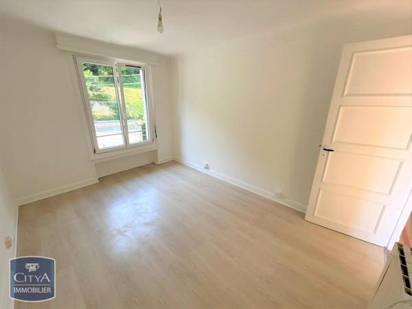 Appartement à louer 3 pièces 49.74m² Laon (02000)