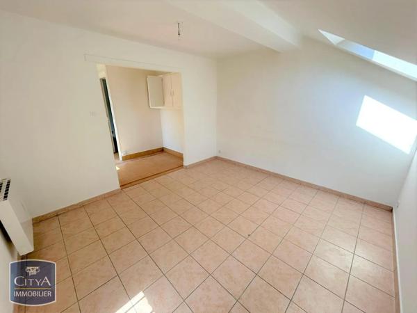 Appartement à louer 3 pièces 49.74m² Laon (02000)