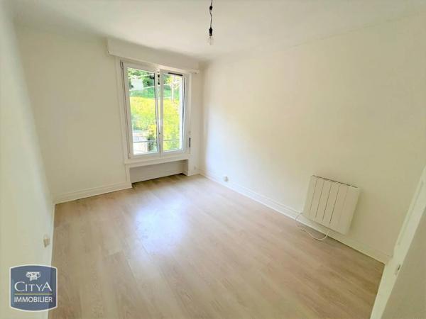 Appartement à louer 3 pièces 49.74m² Laon (02000)