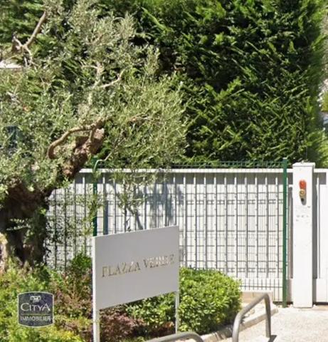 Parking à vendre 16m² Antibes (06600)