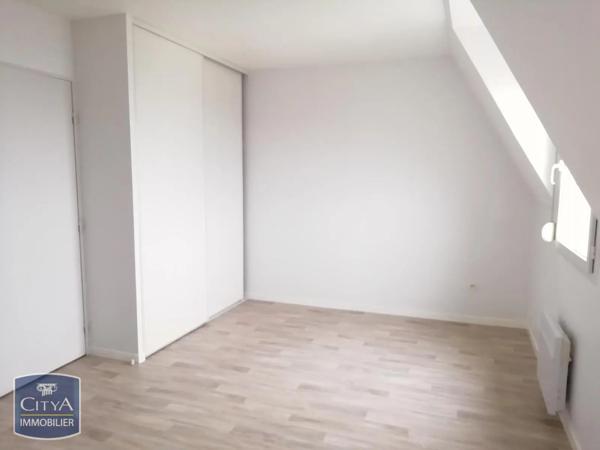 Appartement à louer 3 pièces 67.93m² Ruaudin (72230)