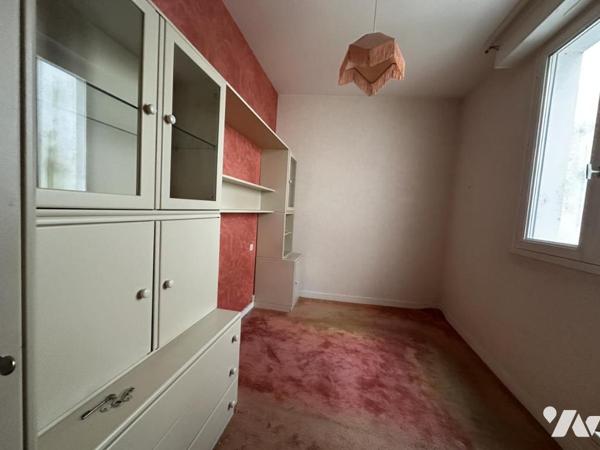 VANNES Centre ville, T2 2ème étage sans ascenseur