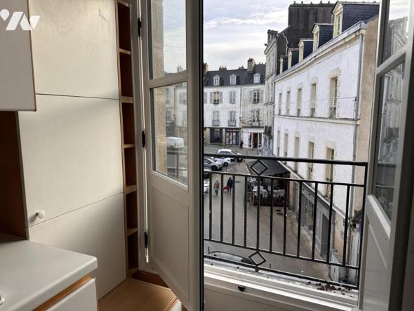 VANNES Centre ville, T2 2ème étage sans ascenseur