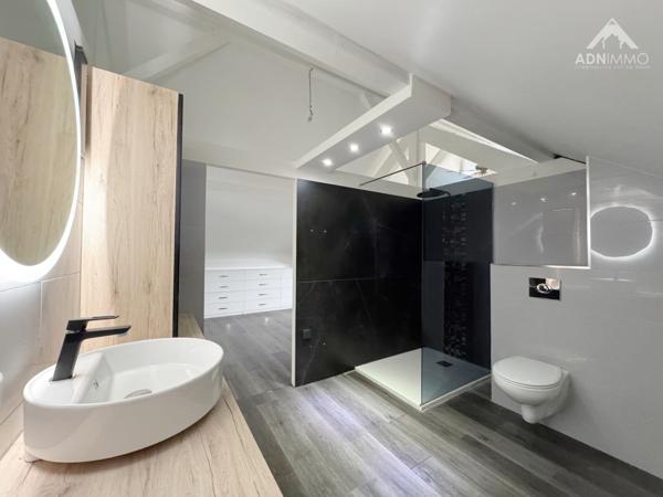 Péron (01630) Maison 5 Pièces 204 m2