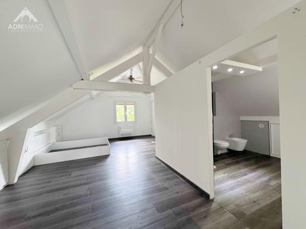 Péron (01630) Maison 5 Pièces 204 m2