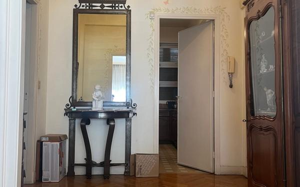 Appartement à vendre    2 pièces • 84,87 m2 Nice