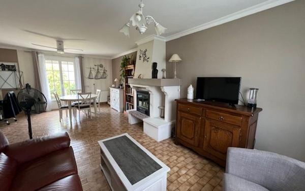 Maison à vendre    3 pièces •  Saint-Aignan