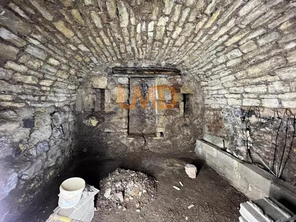 Immeuble à bon rendement locatif Cransac les Thermes Aveyron