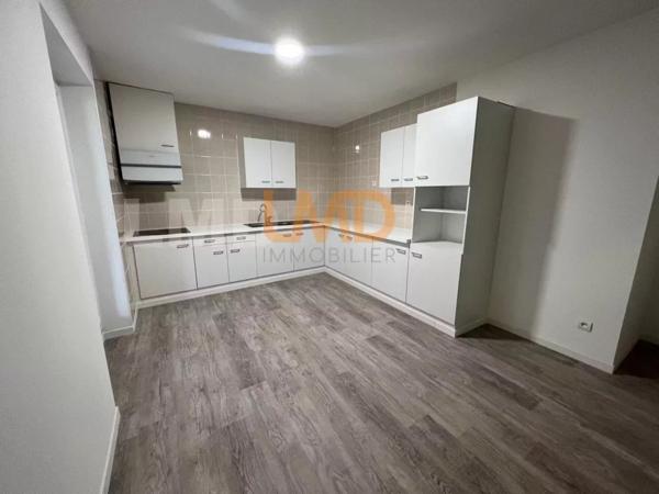 Immeuble à bon rendement locatif Cransac les Thermes Aveyron