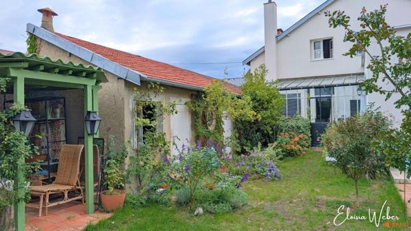 Élégante maison familiale avec jardin