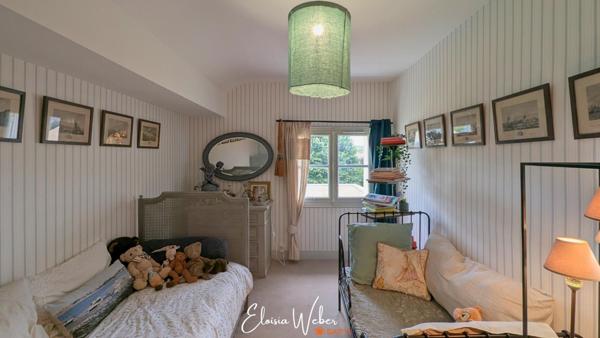 Élégante maison familiale avec jardin