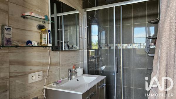 Maison à vendre 8 pièces 337,66 m² Londigny