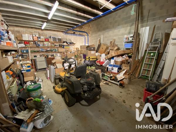Maison à vendre 8 pièces 337,66 m² Londigny