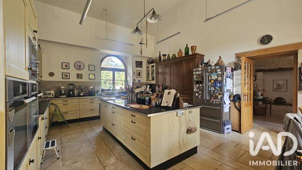 Maison à vendre 8 pièces 337,66 m² Londigny