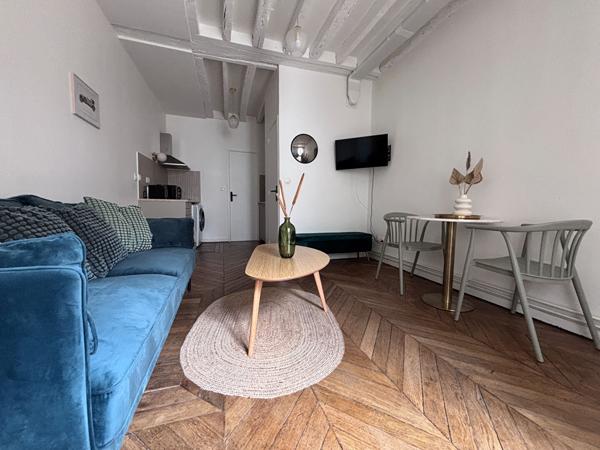 ORLEANS HYPERCENTRE - Appartement 2 pièce(s) 30m² meublé - chauff, eau et fibre inclus