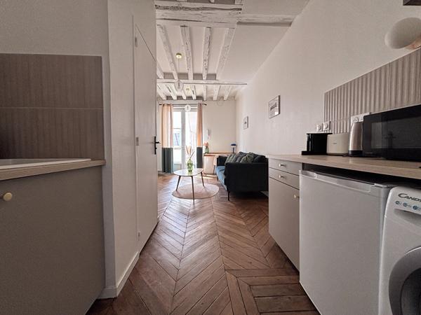 ORLEANS HYPERCENTRE - Appartement 2 pièce(s) 30m² meublé - chauff, eau et fibre inclus