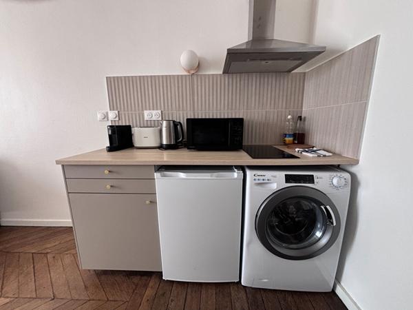 ORLEANS HYPERCENTRE - Appartement 2 pièce(s) 30m² meublé - chauff, eau et fibre inclus