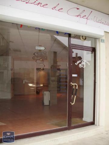 Immeuble à vendre 150m² Chatte (38160)