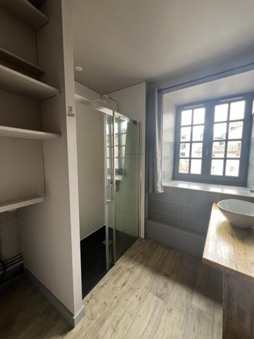 APPARTEMENT 3 PIECES - 15000 AURILLAC